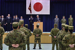 与那国駐屯地 部隊視察　写真：防衛省