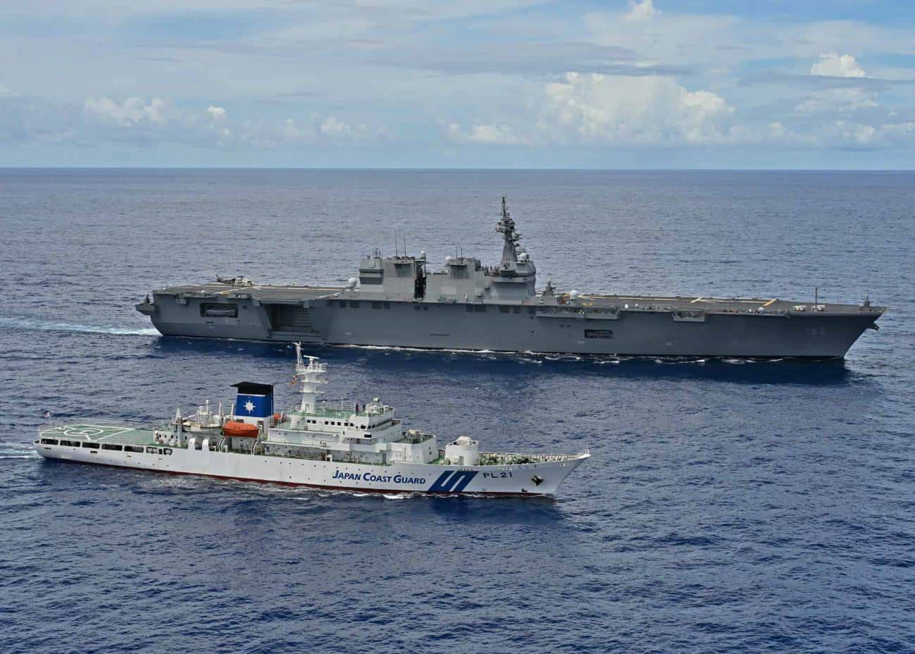 スカイネット　海上自衛隊 海上自衛隊、米海軍との共同訓練を実施（10月4日）｜Jディフェンス