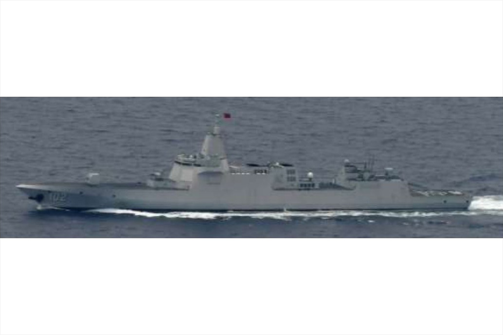 中国軍艦2隻が宗谷海峡を東進（7月1日、レンハイ級、フチ級）｜J