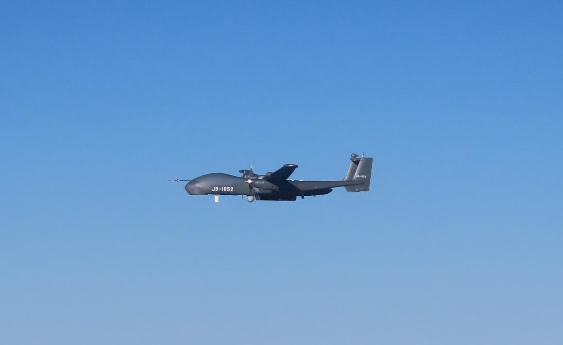 中国軍の偵察/攻撃型無人機1機が宮古海峡を飛行（7月8日、TB-001）｜J