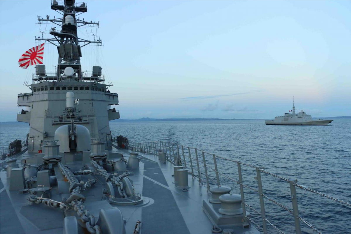 海上自衛隊、フランス海軍と共同訓練を実施（8月14日）｜Jディフェンス
