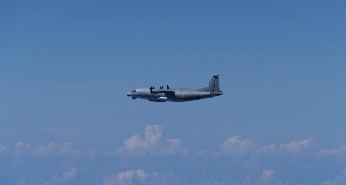 中国軍のY-9情報収集機が領空侵犯（8月26日、長崎県男女群島沖）｜Jディフェンスニュース（自衛隊・防衛省のニュース）