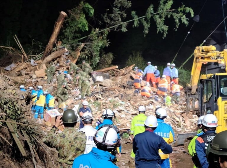 愛知県蒲郡市の土砂崩れ、陸上自衛隊の災害派遣が終了(8月29日、最終報)|Jディフェンスニュース(自衛隊・防衛省のニュース)