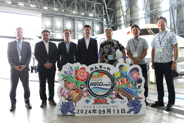 高見防衛大臣補佐官、MRO Japanを訪問し、航空機の整備現場などを視察