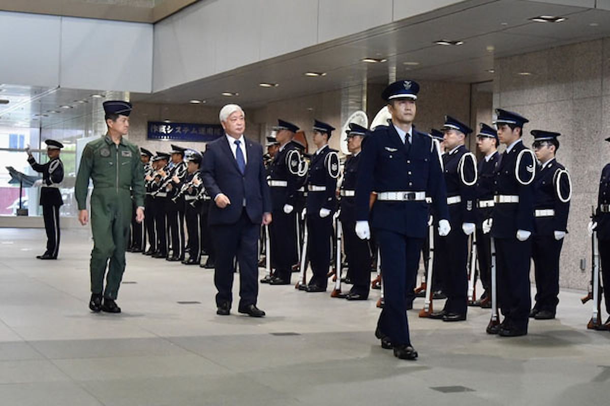 非売品、在日米軍HSC-12の米国防省選定2019年度整備部門の表彰記念コイン 貴重、非売品、在日米軍HSC-12司令名前入り贈呈用の指揮官