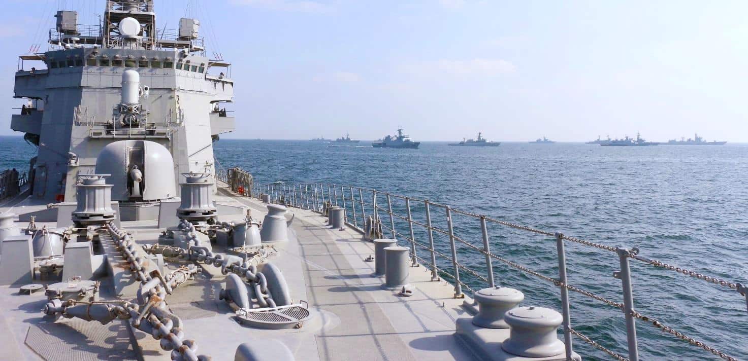 最終値下げ12500円パキスタン現地人装備セット Destiny 2」，次期拡張コンテンツ“最終形態”で実装されるクラス別