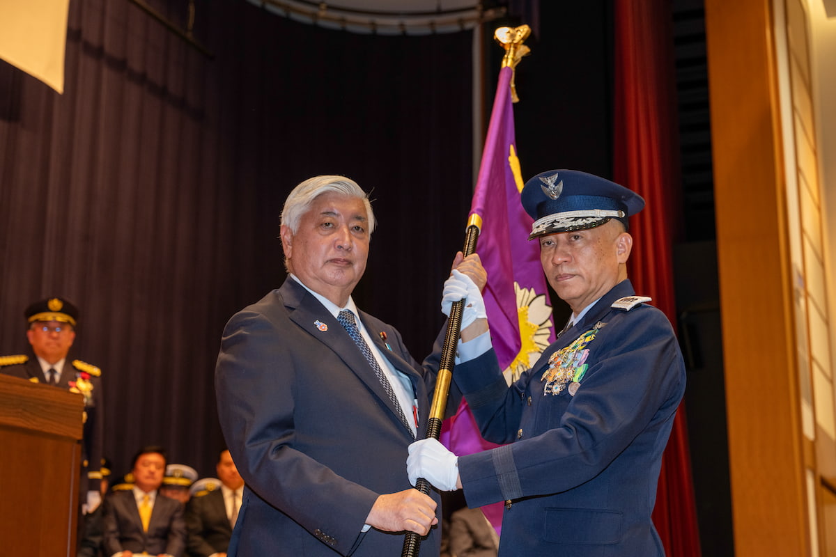 NTT 日本電信電話株式会社 NTT発足記念 OB記章 バッジ 発足記念 OB用記章 バッジ NTT 日本電信電話株式会社 社員記章 社章