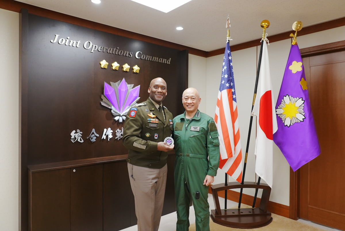 南雲統合作戦司令官、在韓米軍司令官と懇談（5月21日）｜Jディフェンス