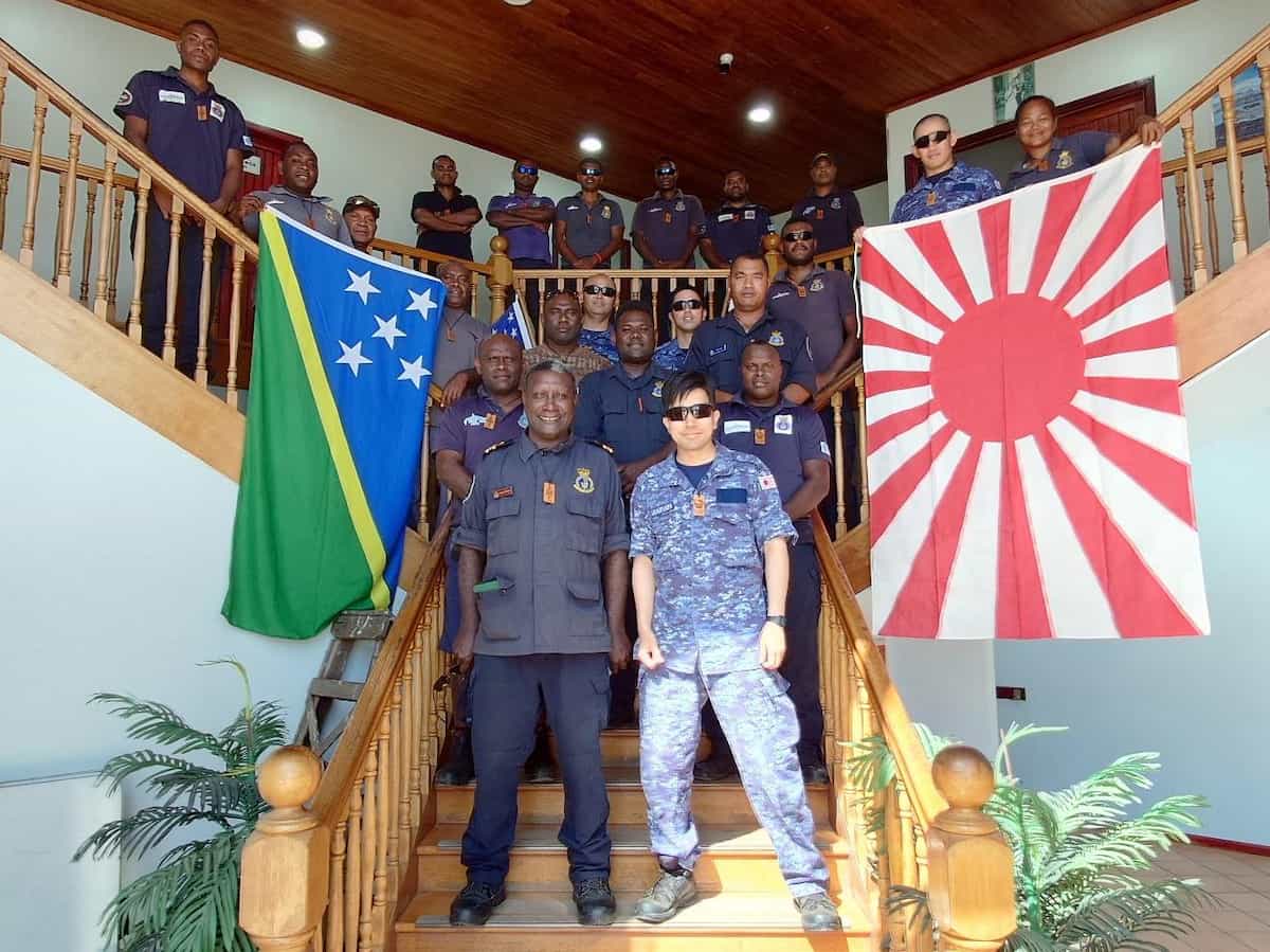海上自衛隊がソロモン諸島海上警察と共同訓練を実施（6月9日〜13日