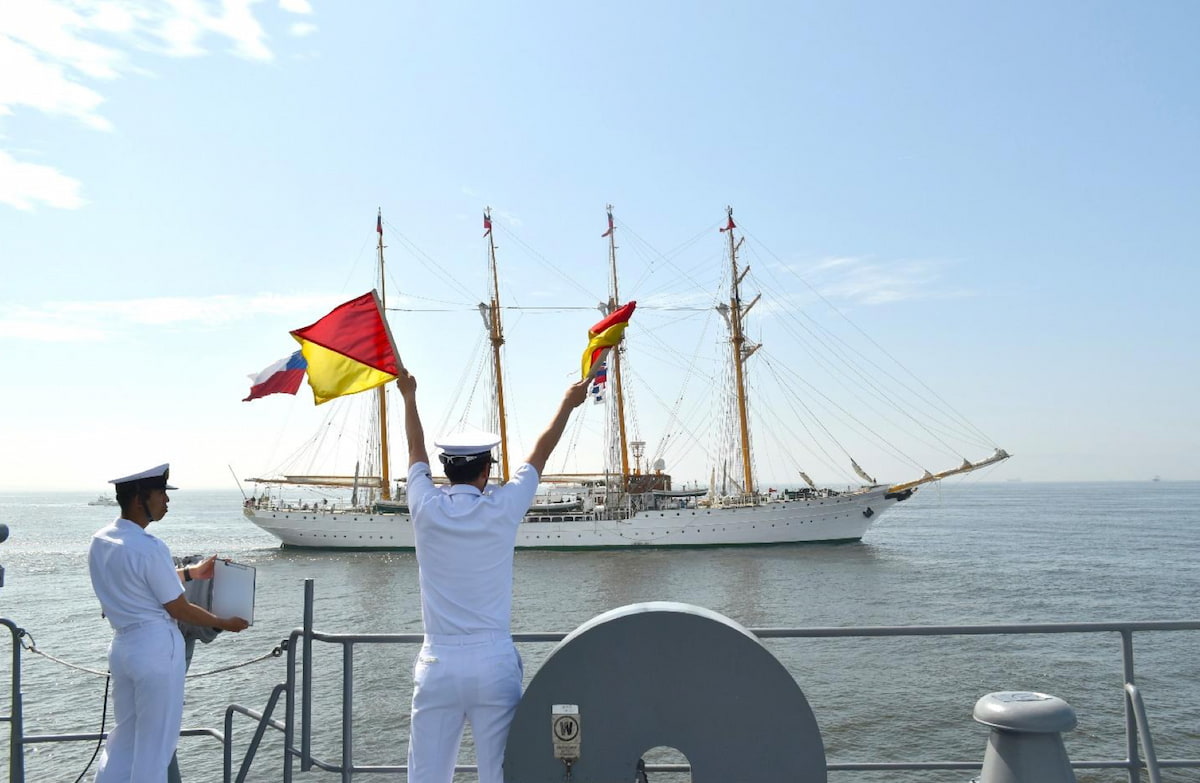 海自、チリ海軍と親善訓練を実施（6月18日）｜Jディフェンスニュース