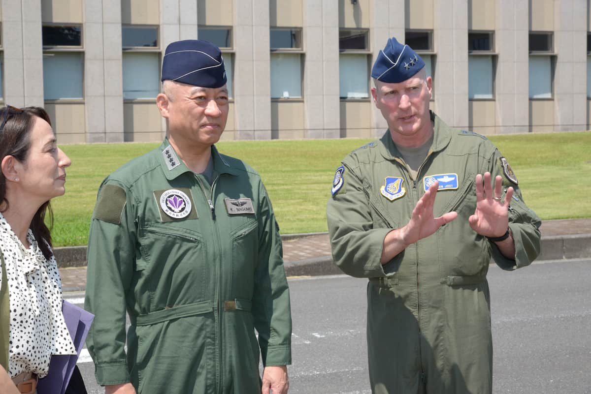 米軍放出品 チャレンジ 横田基地 第374空輸航空団 先任上級曹長 空軍