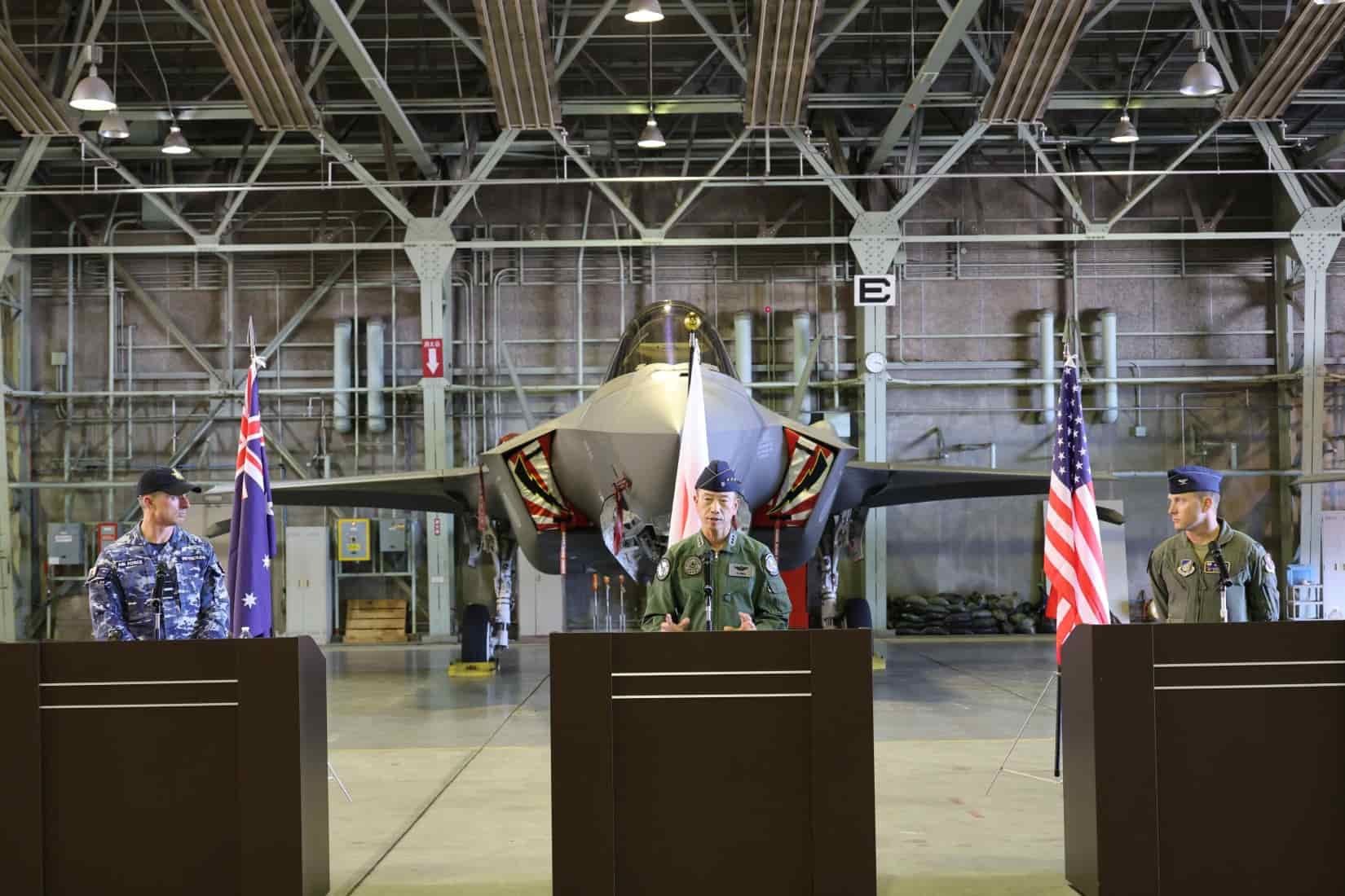 日米豪共同訓練「武士道ガーディアン25」実施中の三沢基地で部隊視察