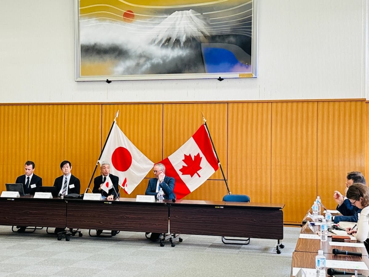 防衛大学校で第18回日加安保シンポジウムが開催（10月15・16日）｜J