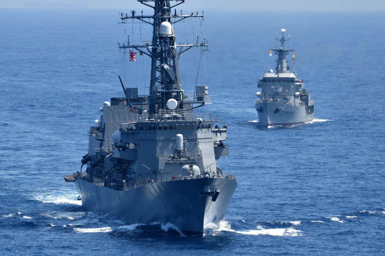 スリランカ海軍 チャレンジ 海自、スリランカ海軍と親善訓練を実施（10 