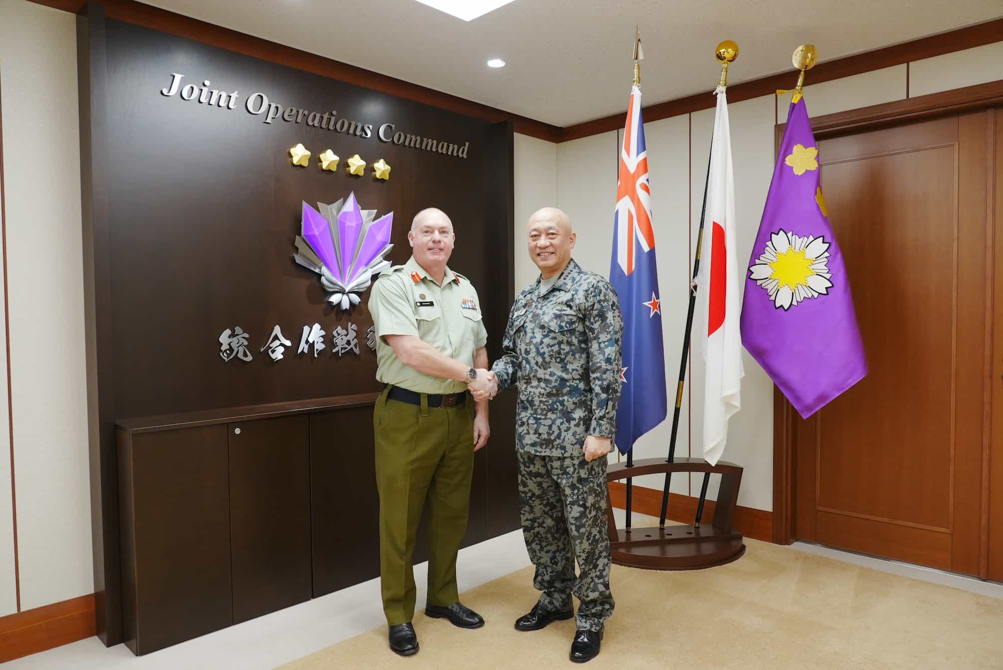 ニュージーランド統合軍司令官が南雲統合作戦司令官を表敬（11月5日