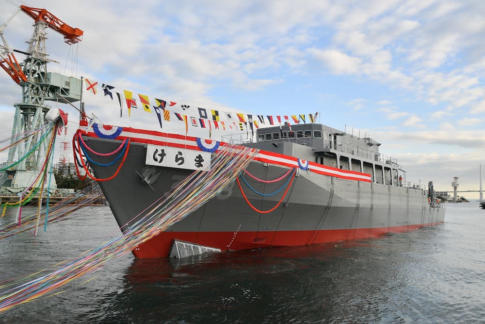 令和4年度計画掃海艦「けらま」の命名式・進水式が12月18日に横浜で